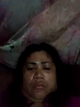 Snapshot of slutty_pinay12 chatting on November 8, 2025, 5:49 pm slutty pinay12 online show from November 8, 2025, 5:49 pm