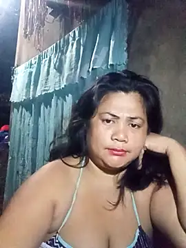 Snapshot of slutty_pinay12 chatting on October 7, 2025, 8:21 pm slutty pinay12 online show from October 7, 2025, 8:21 pm