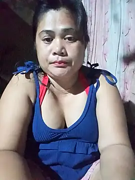 Snapshot of slutty_pinay12 chatting on March 28, 2026, 1:34 pm slutty pinay12 online show from March 28, 2026, 1:34 pm