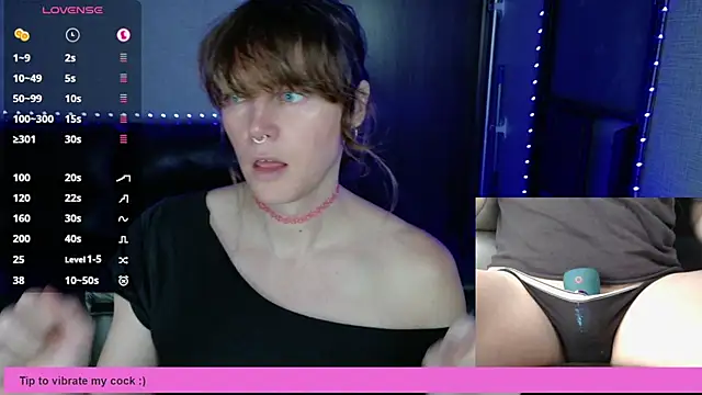 Snapshot of tsellieryder chatting on October 19, 2025, 12:35 am tsellieryder online show from October 19, 2025, 12:35 am