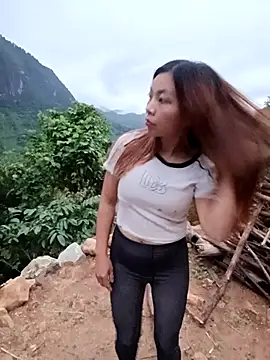 -Miu-98 online show from October 8, 2025, 10:54 pm