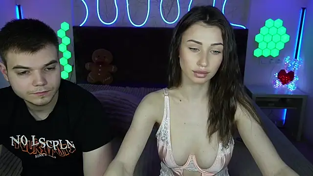 Vikki George online show from April 28, 2026, 11:31 pm