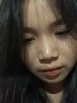 Snapshot of Luna-xinh04 chatting on September 29, 2025, 3:02 am Luna-xinh04 online show from September 29, 2025, 3:02 am