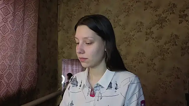 QutieDaSweet online show from March 13, 2026, 1:21 am