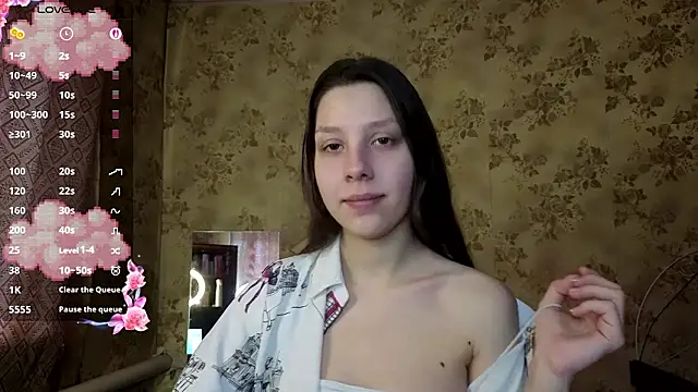 QutieDaSweet online show from March 19, 2026, 1:38 am