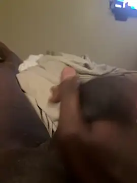 1HOEBOSS online show from October 31, 2025, 10:01 am