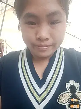 Luyen004 online show from January 14, 2026, 12:03 am