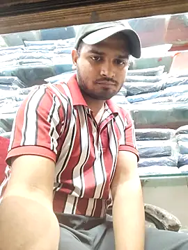 Snapshot of lil_saintdeath chatting on November 5, 2025, 9:45 am lil saintdeath online show from November 5, 2025, 9:45 am