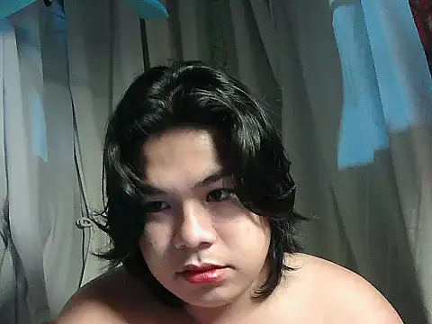 Huntrix2025 online show from February 9, 2026, 8:29 pm