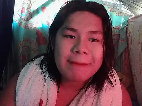 Snapshot of Huntrix2025 chatting on June 7, 2026, 2:28 am Huntrix2025 online show from June 7, 2026, 2:28 am