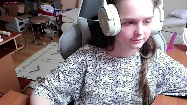 SharybbFace online show from April 28, 2026, 3:05 pm