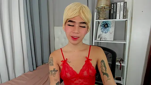 Snapshot of CandySweetCock chatting on February 15, 2026, 5:41 am CandySweetCock online show from February 15, 2026, 5:41 am