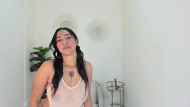 Amaia collier online show from October 1, 2025, 12:53 pm