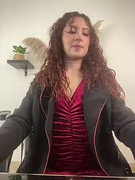 Sabriinaa Foxx online show from May 6, 2026, 2:21 pm