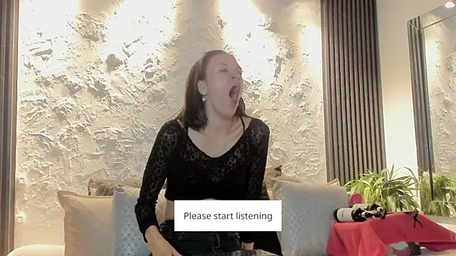 Snapshot of joselin_rouse chatting on May 16, 2026, 12:59 pm joselin rouse online show from May 16, 2026, 12:59 pm