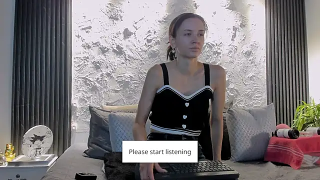 Snapshot of joselin_rouse chatting on July 20, 2026, 1:02 pm joselin rouse online show from July 20, 2026, 1:02 pm