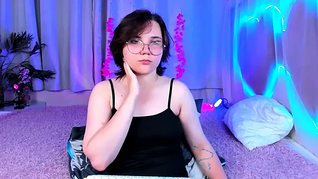 -SweetLili online show from September 25, 2025, 2:56 pm