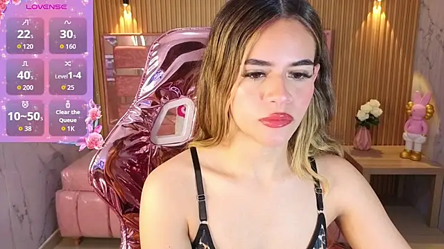 Snapshot of lilith4_s chatting on November 29, 2025, 8:31 pm lilith4 s online show from November 29, 2025, 8:31 pm