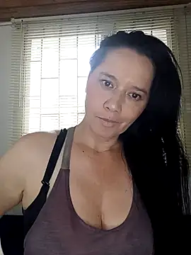 Snapshot of Miranda018 chatting on September 14, 2025, 9:26 pm Miranda018 online show from September 14, 2025, 9:26 pm