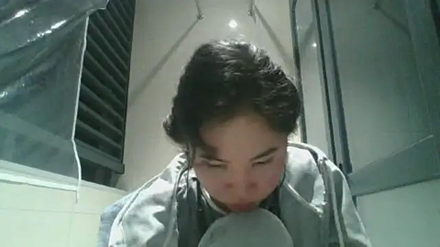 Snapshot of JennyCarpenter chatting on October 23, 2025, 11:09 am JennyCarpenter online show from October 23, 2025, 11:09 am