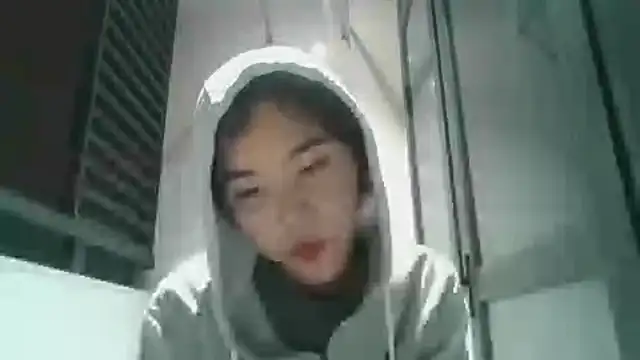 Snapshot of JennyCarpenter chatting on October 19, 2025, 11:46 am JennyCarpenter online show from October 19, 2025, 11:46 am