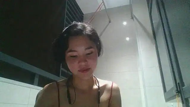 Snapshot of JennyCarpenter chatting on September 19, 2025, 5:06 pm JennyCarpenter online show from September 19, 2025, 5:06 pm