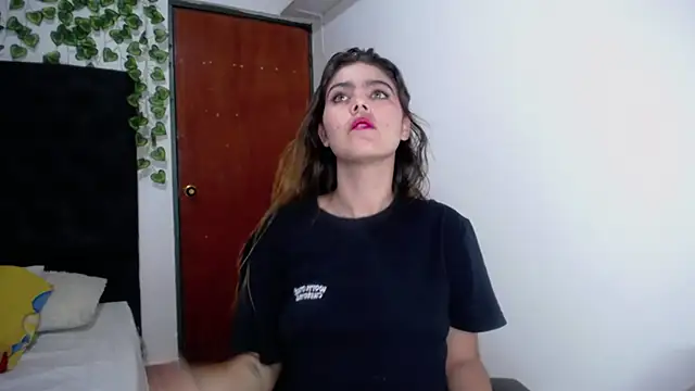 Snapshot of isabel_09 chatting on November 15, 2025, 3:10 am isabel 09 online show from November 15, 2025, 3:10 am