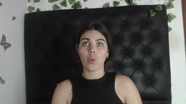 isabel 09 online show from April 29, 2026, 7:31 pm