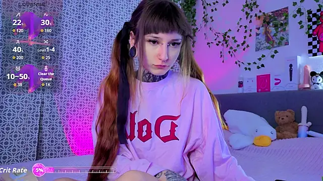 LilithPoison online show from April 26, 2026, 6:16 pm