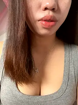 Rose-babyx online show from December 15, 2025, 2:50 am