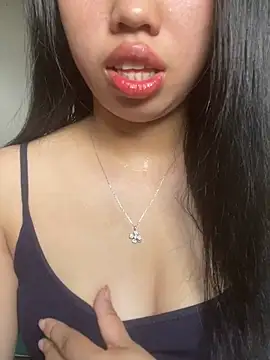 Rose-babyx online show from August 3, 2026, 8:33 am
