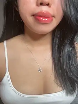 Snapshot of Rose-babyx chatting on June 13, 2026, 2:20 am Rose-babyx online show from June 13, 2026, 2:20 am