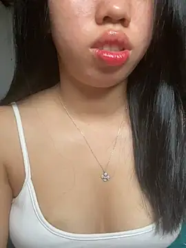 Snapshot of Rose-babyx chatting on June 20, 2026, 2:49 am Rose-babyx online show from June 20, 2026, 2:49 am