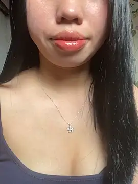 Rose-babyx online show from May 6, 2026, 2:59 am
