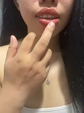 Rose-babyx online show from June 28, 2026, 1:17 pm