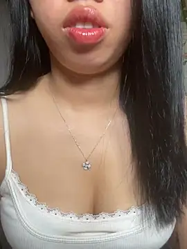 Snapshot of Rose-babyx chatting on June 12, 2026, 1:58 am Rose-babyx online show from June 12, 2026, 1:58 am
