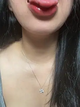 Rose-babyx online show from August 2, 2026, 2:43 am