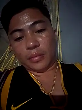 Snapshot of Naughtyboy_69xx chatting on November 28, 2025, 1:22 pm Naughtyboy 69xx online show from November 28, 2025, 1:22 pm