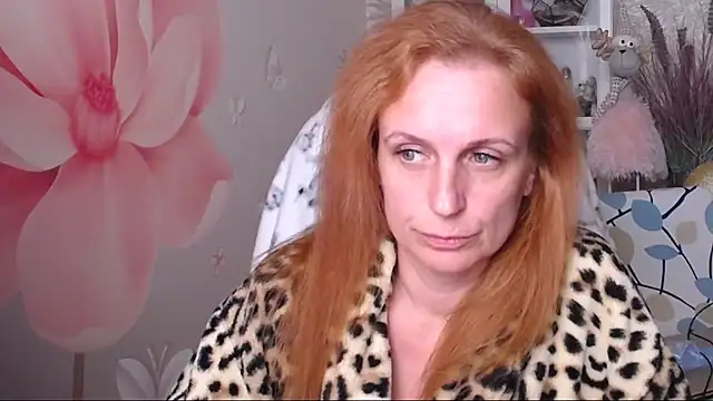 Snapshot of Venus_love1 chatting on October 16, 2025, 4:48 pm Venus love1 online show from October 16, 2025, 4:48 pm