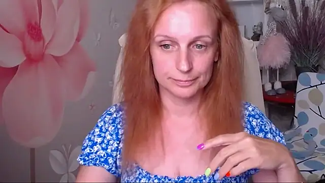 Snapshot of Venus_love1 chatting on June 17, 2026, 4:39 pm Venus love1 online show from June 17, 2026, 4:39 pm