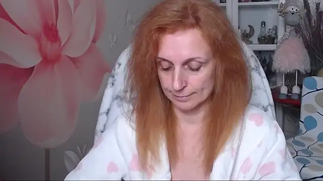 Snapshot of Venus_love1 chatting on November 19, 2025, 7:14 pm Venus love1 online show from November 19, 2025, 7:14 pm