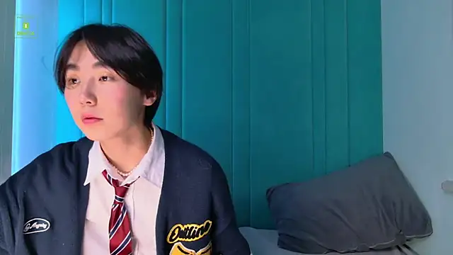 Snapshot of HeejinWang chatting on October 22, 2025, 8:19 pm HeejinWang online show from October 22, 2025, 8:19 pm