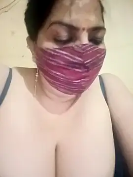 Snapshot of Love-890 chatting on October 31, 2025, 5:42 pm Love-890 online show from October 31, 2025, 5:42 pm