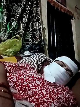 Snapshot of Love-890 chatting on November 5, 2025, 7:28 pm Love-890 online show from November 5, 2025, 7:28 pm