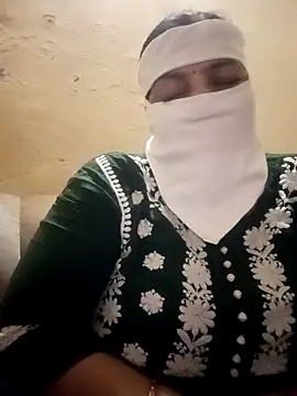 Snapshot of Love-890 chatting on November 3, 2025, 1:22 am Love-890 online show from November 3, 2025, 1:22 am