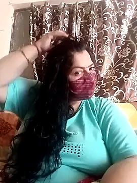 Snapshot of Love-890 chatting on November 5, 2025, 4:59 am Love-890 online show from November 5, 2025, 4:59 am