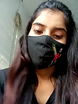 Aaisha-16 online show from November 3, 2025, 2:28 am