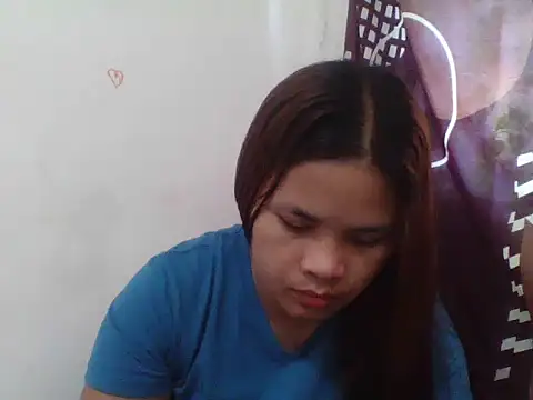 Snapshot of sweet_bella16 chatting on January 19, 2026, 12:25 am sweet bella16 online show from January 19, 2026, 12:25 am