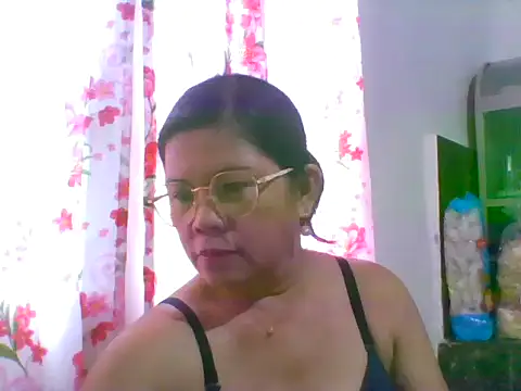 Snapshot of asian_bhebs1 chatting on October 16, 2025, 11:57 pm asian bhebs1 online show from October 16, 2025, 11:57 pm