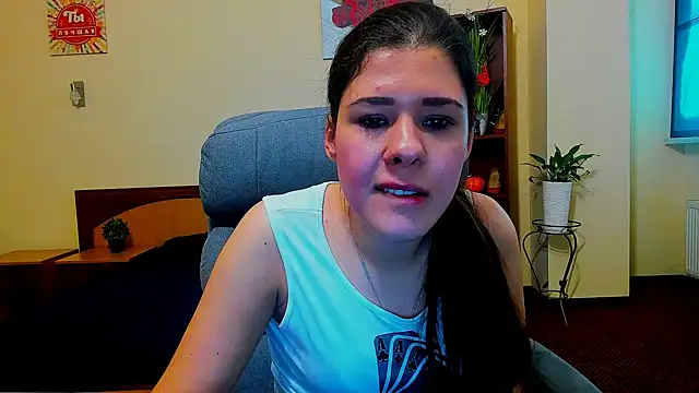 Joannia online show from October 28, 2025, 8:13 am